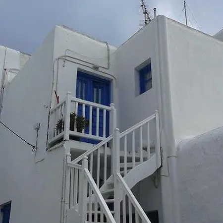 Nazos Apartment *