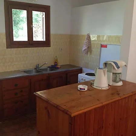 Nazos Apartment *